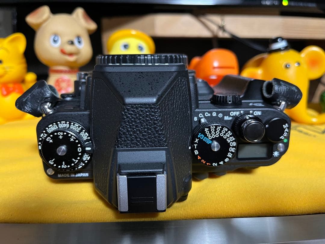 Nikon Df デジタル一眼レフカメラ ショット数4300回前後バッテリー3