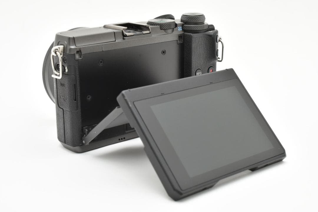 Canon EOS M6 ミラーレス一眼カメラ 14-45mm レンズキット