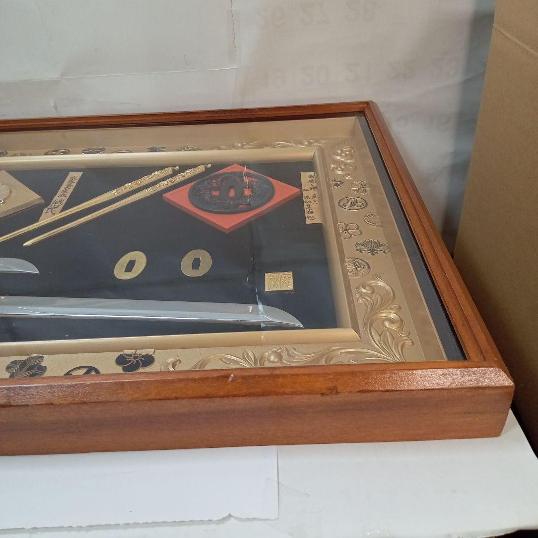 武家三大家家紋付き 徳川 織田 豊臣 名刀額飾り、模造刀、鍔、刀