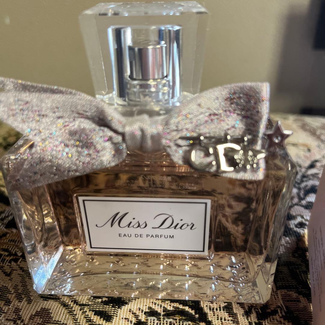 ディオールミス ディオール オードゥ パルファン100mlカスタマイズ
