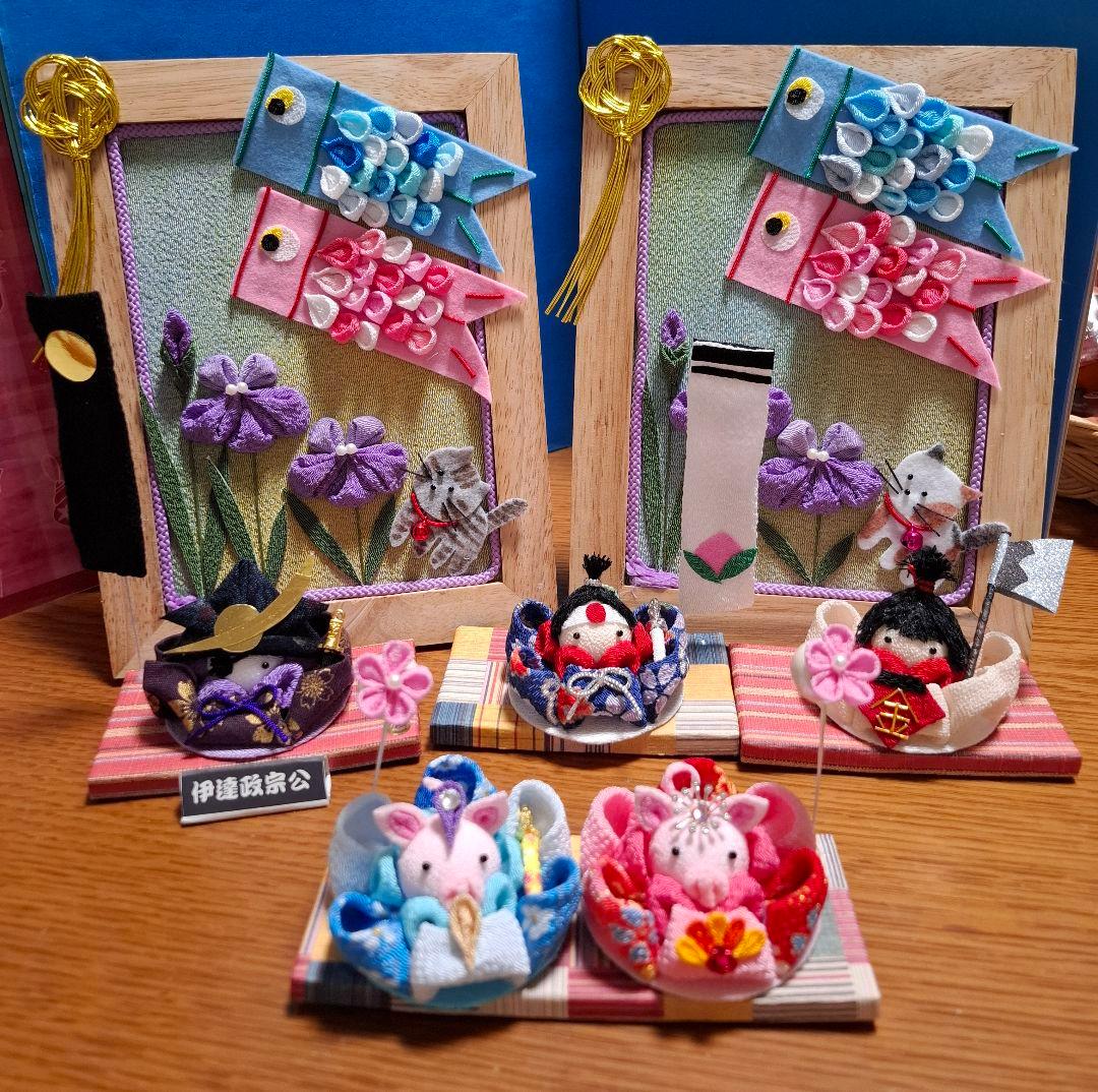 fukujiroページ　つまみ細工　　ブタさんの雛人形　金太郎　桃太郎 五月人形 ケース入り 桃太郎 津田蓬生作