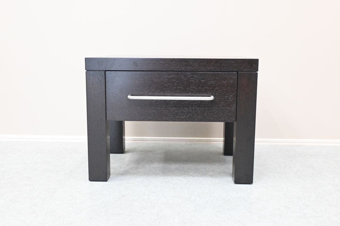 Cassina カッシーナ カトリーヌ・メミ ウィークエンド ナイトテーブル