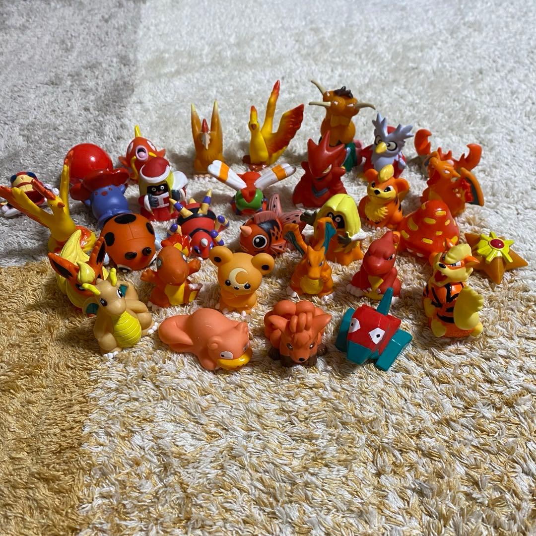 初期ポケモンゆび人形 約200体⭐︎クリアや人間キャラあり⭐︎大量