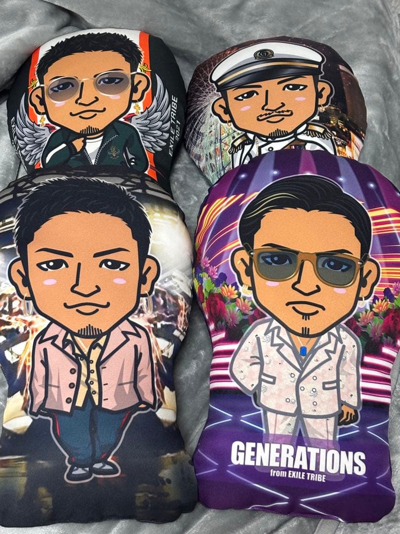 数原龍友 クッション4体セット - メルカリ