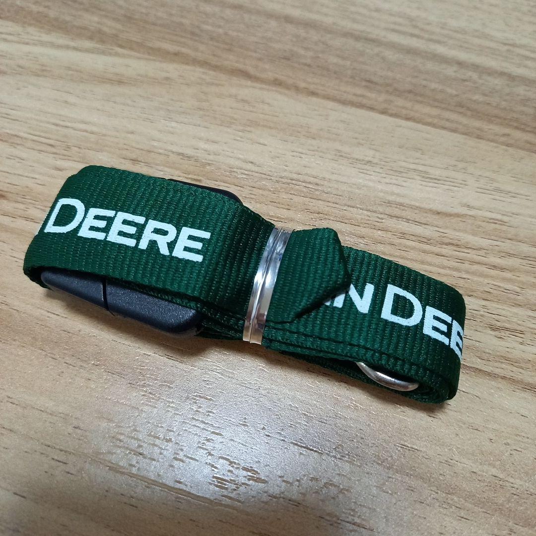 JOHN DEERE ストラップ - メルカリ