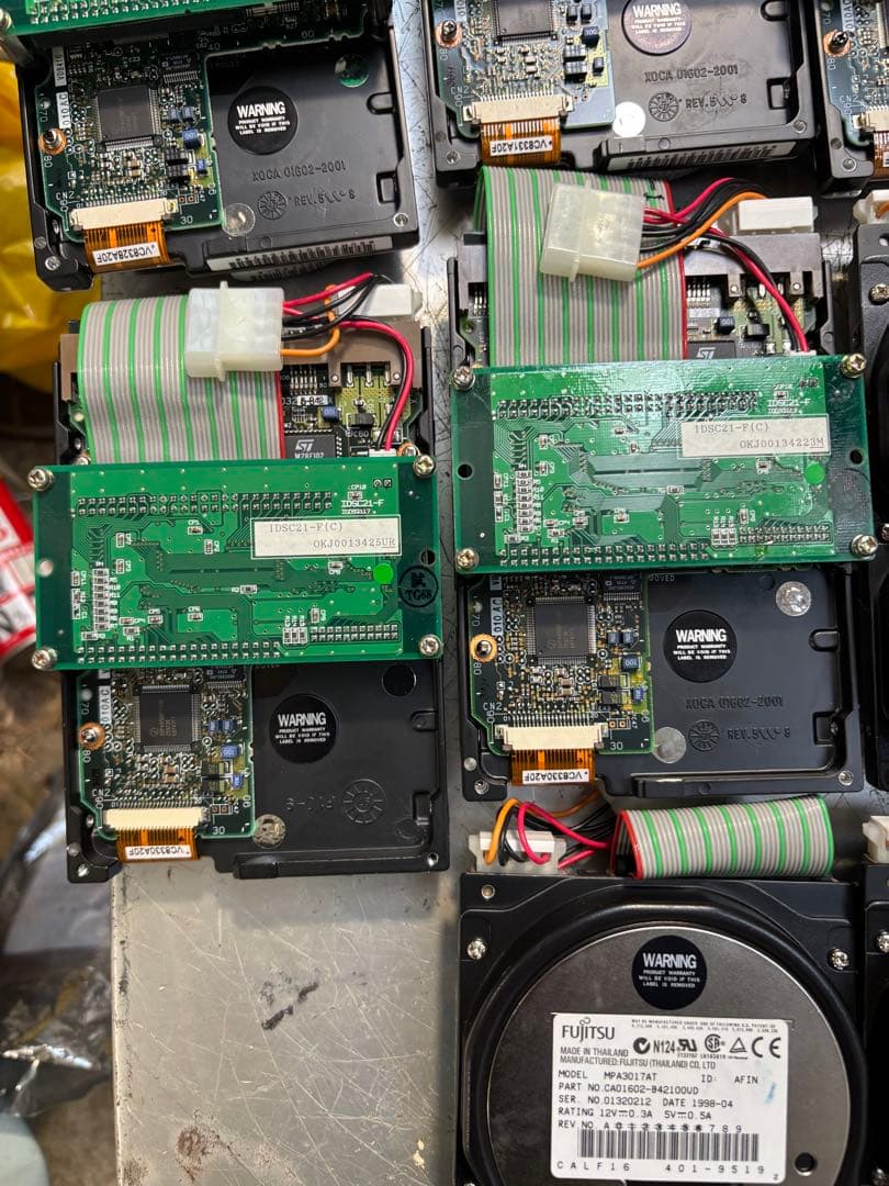 M57。ハードドライブ 富士通 MPA3017AT 1.7GB 5400RPM