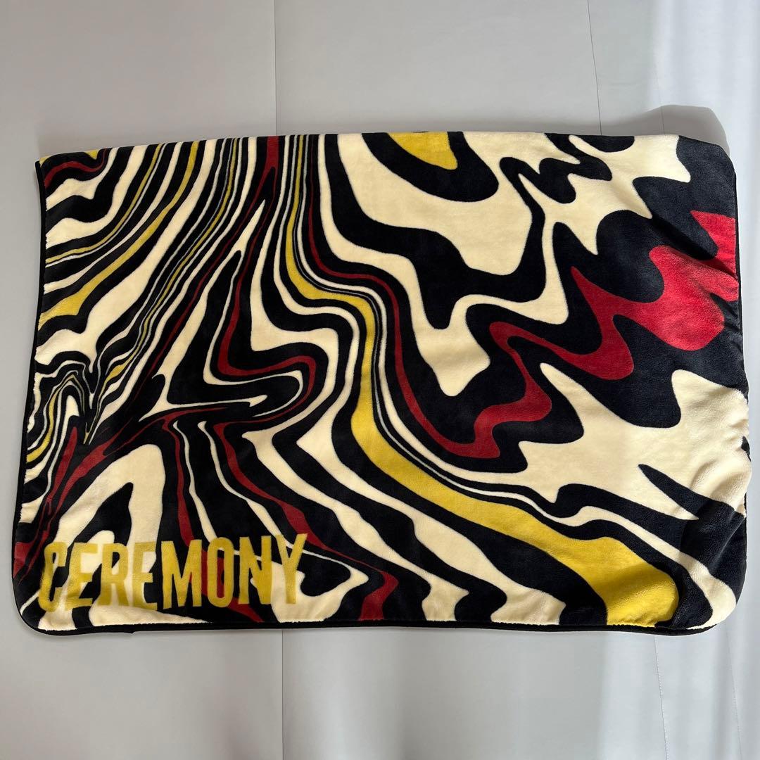 King Gnu キングヌー ブランケット - メルカリ