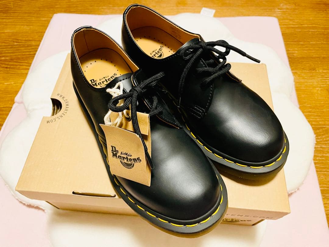 【美品】Dr. Martens 3ホール シューズ 1461 23cm Dr.Martens（ドクターマーチン） 3ホール メンズ レディース Dr