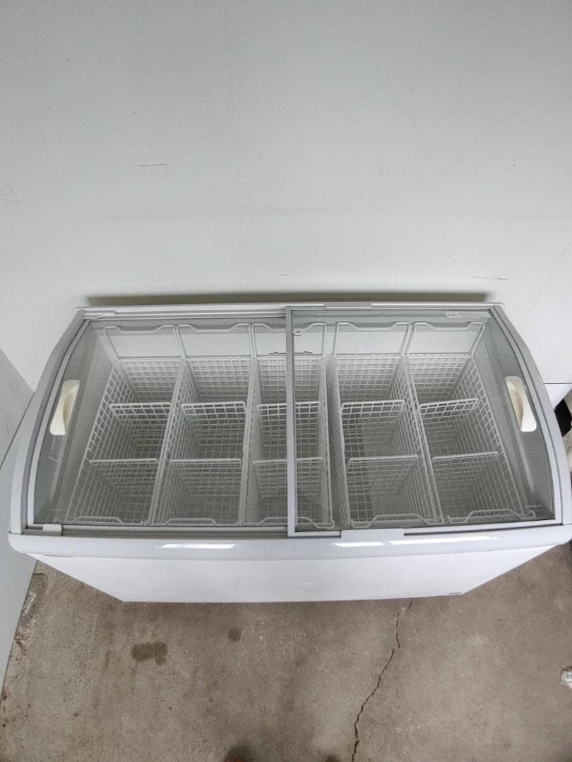 ガラストップ式 冷凍ショーケース SCR-PT126GJ・2018年 - メルカリ
