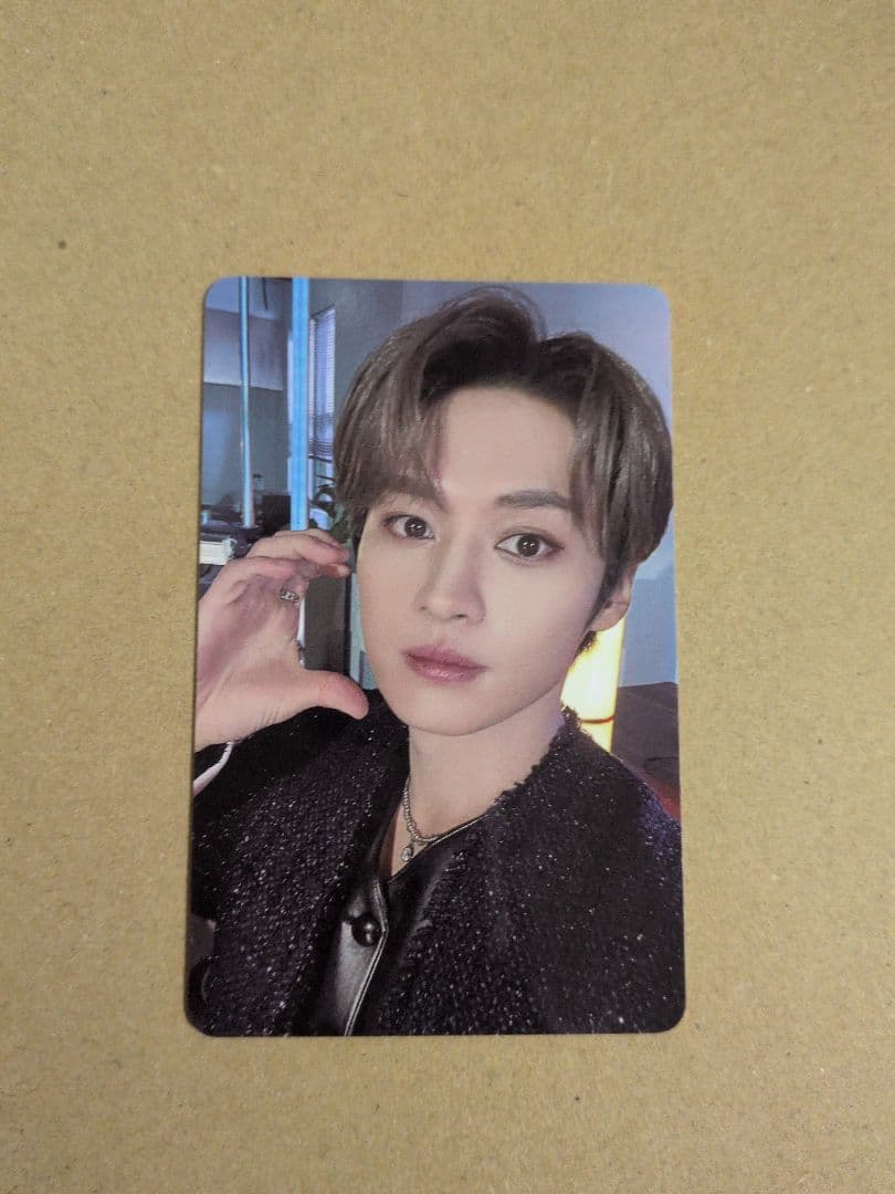 StrayKids 展覧会特典 リノ トレカ - メルカリ