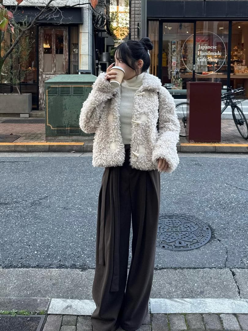 限定大特価・即日発送】プードルファータッチダッフルコート - メルカリ