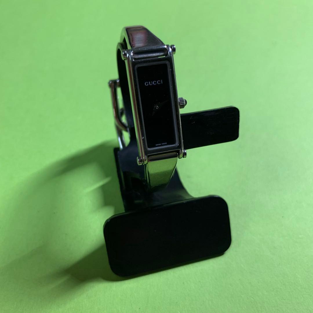 GUCCI 1500L ブラック バングルタイプ腕時計 レディース - メルカリ