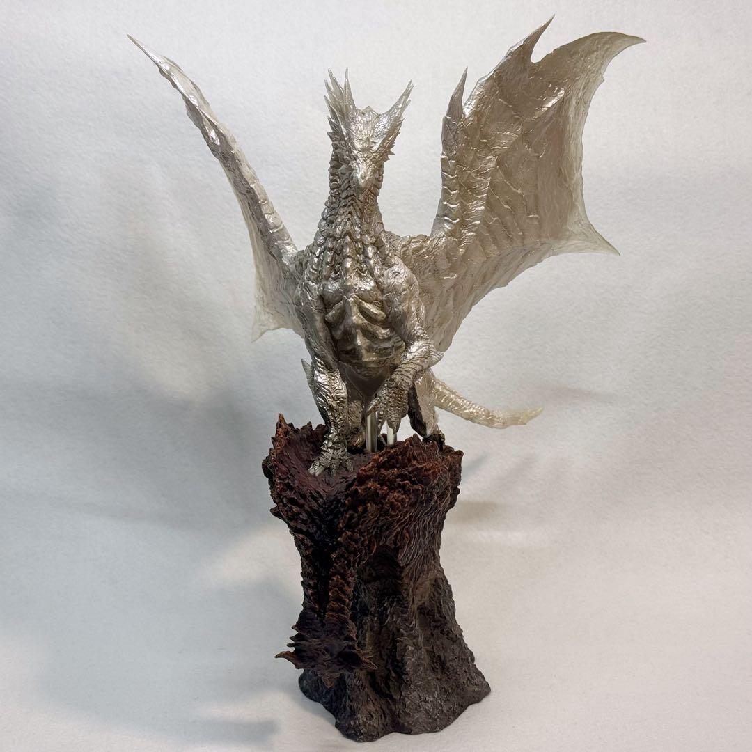 モンスターハンター カプコン クリエイターズモデル 鋼龍