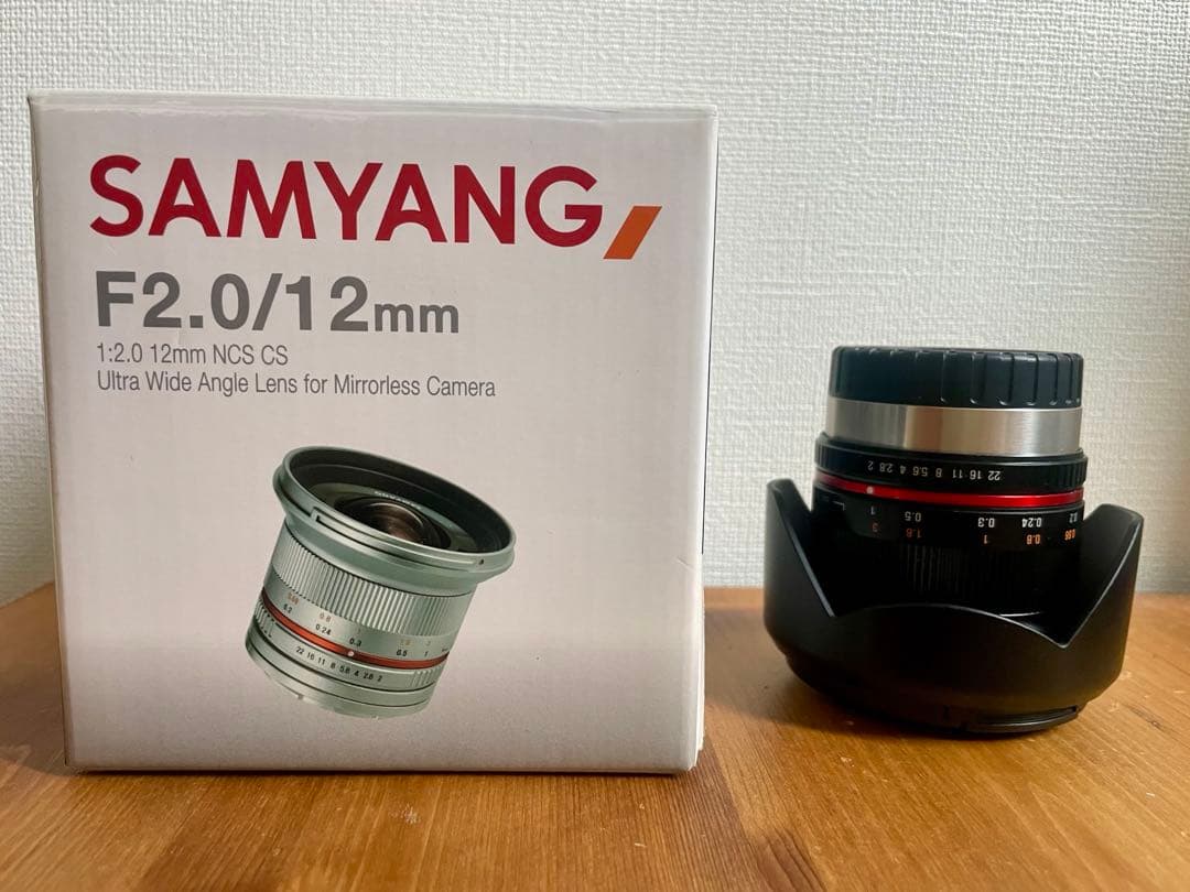 SAMYANG 12mm f/2.0 単焦点レンズ　Fujifilm Xマウント Amazon | SAMYANG 単焦点広角レンズ 12mm F2.0 シルバー フジフイルム
