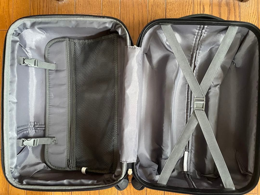 BIGBANG × キースヘリング スーツケース - メルカリ