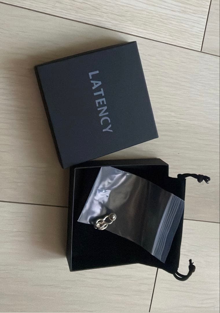 川谷絵音 LATENCY ピアス - メルカリ
