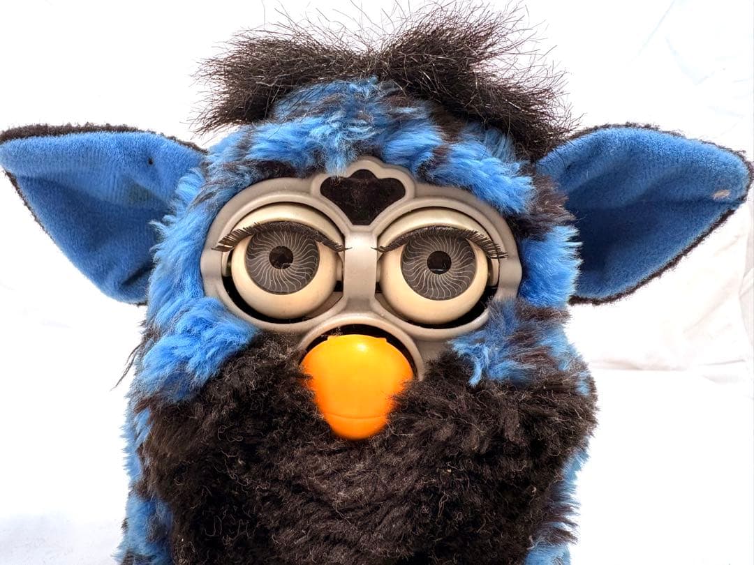 ファービー 初代【ブルー ブラック】 - メルカリ