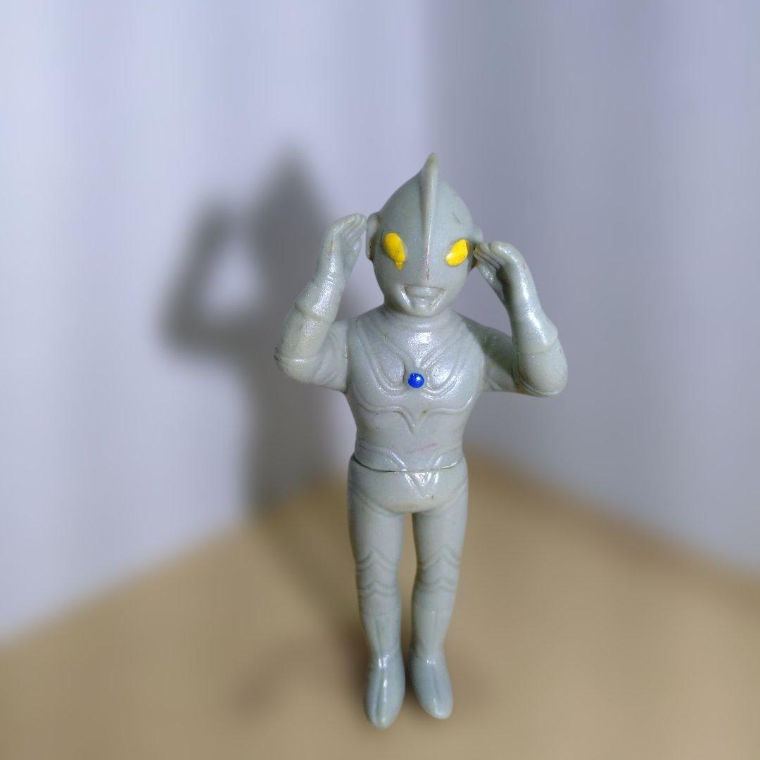 ブルマァク 帰ってきたウルトラマン 珍色 ミニソフビ - メルカリ