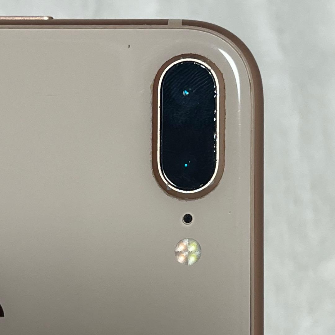 iPhone 8 Plus ゴールド 本体
