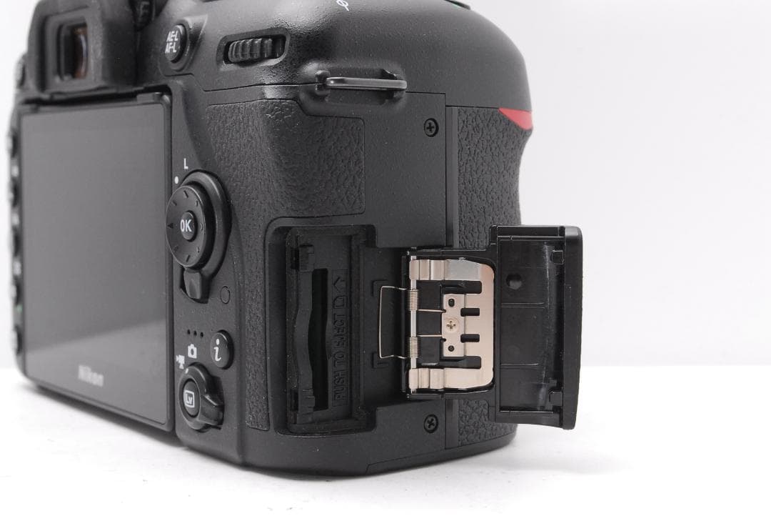 使用感極少】Nikon D7500 ボディ WiFi・Bluetooth搭載