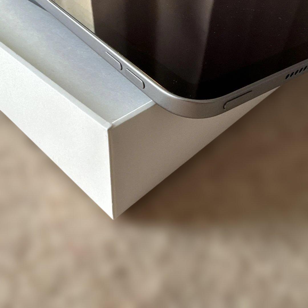 iPad Pro第4世代11インチ 512GB Wi-Fi バッテリー100% - メルカリ