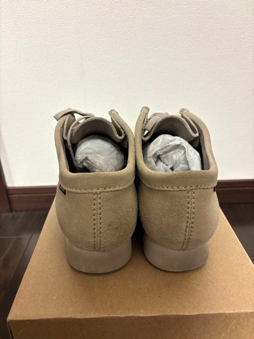 弱志様専用 ☆ Clarks / WallabeeGTX Sand Suede - メルカリ