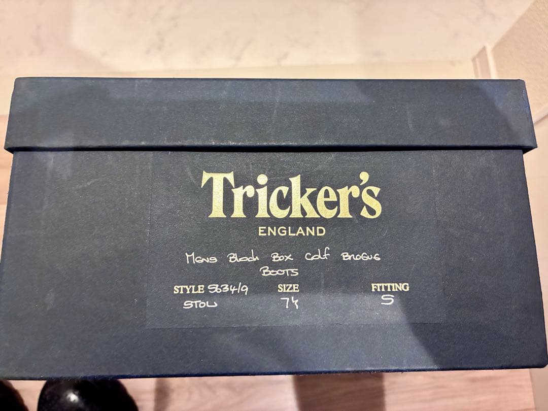 トリッカーズ STOW UK7.5 ブラック カントリーブーツ ビブラム雪用