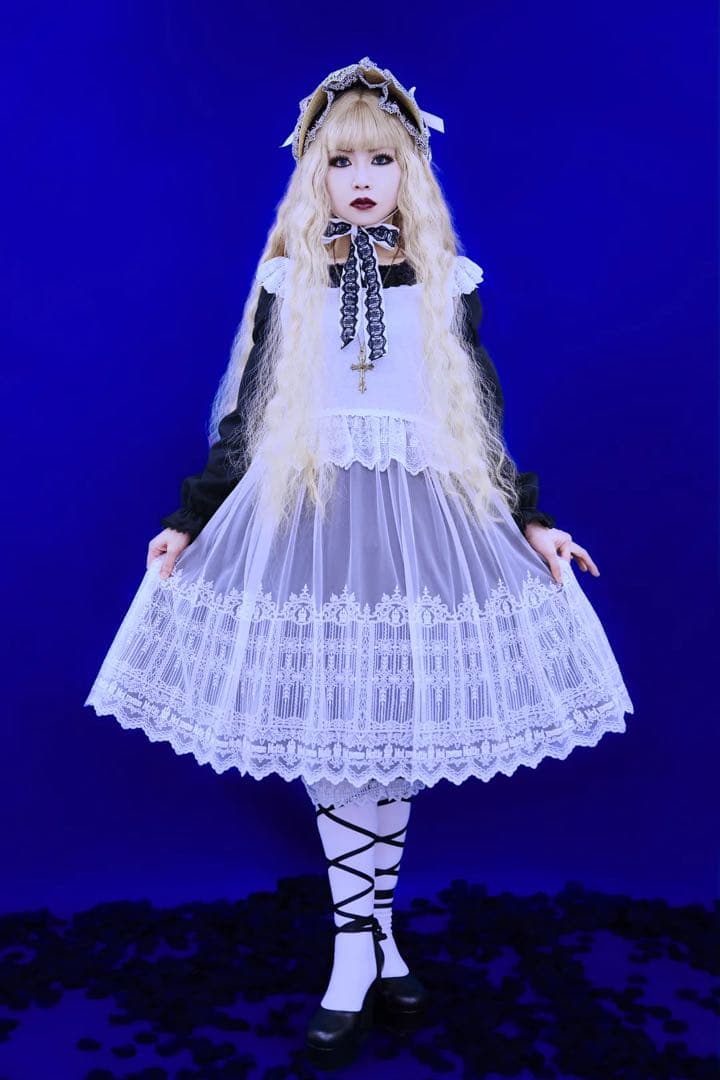 モワティエmoimememoitie 燭台エンブレムゲート2Wayエプロンドレス