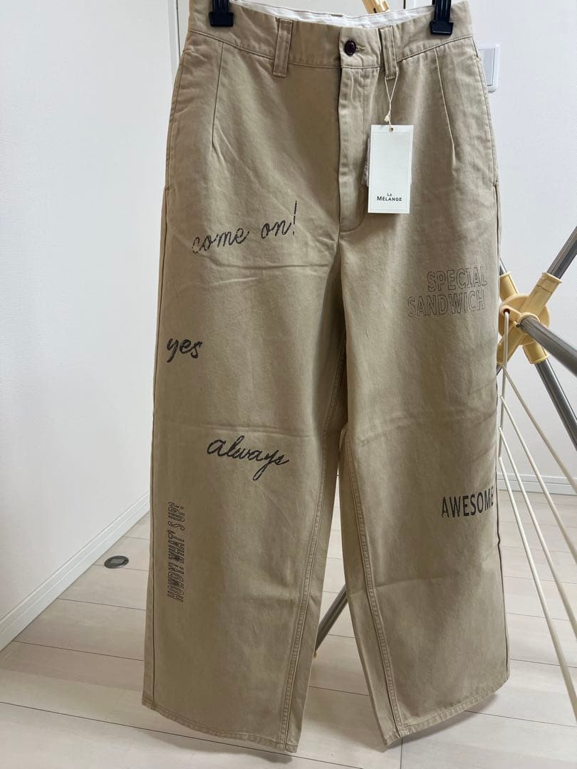 新品　LE MÉLANGE ベージュ チノパン 楽天市場】【最大2万円OFFクーポン対象・2/25限定】Le Melange ル