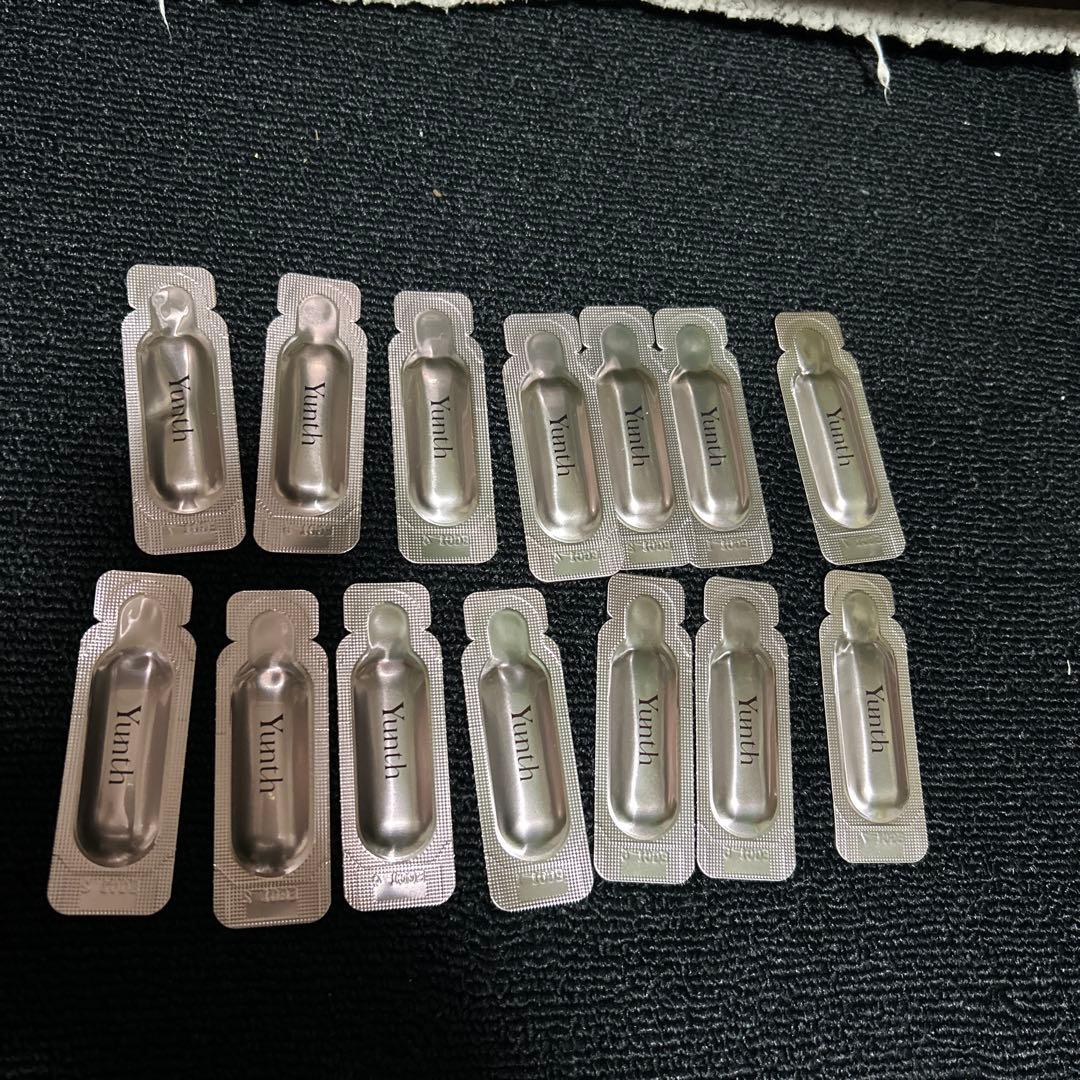 Yunth Pure VC Whitening Serum 1ml × 14個 - メルカリ