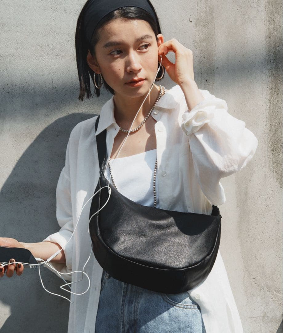 ソフトレザーラウンドショルダーバッグ ハンドバッグ russet｜【20%ポイントバック】《3/4~価格改定》ソフトレザーラウンド