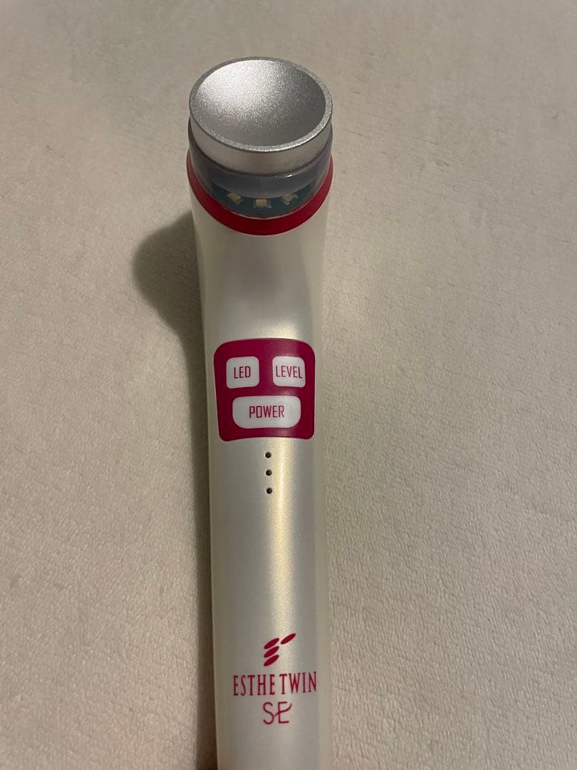 【美顔器】エステツイン SE ソニックとEMSが両方使える美顔器「エステツインLV」 | プルメリア