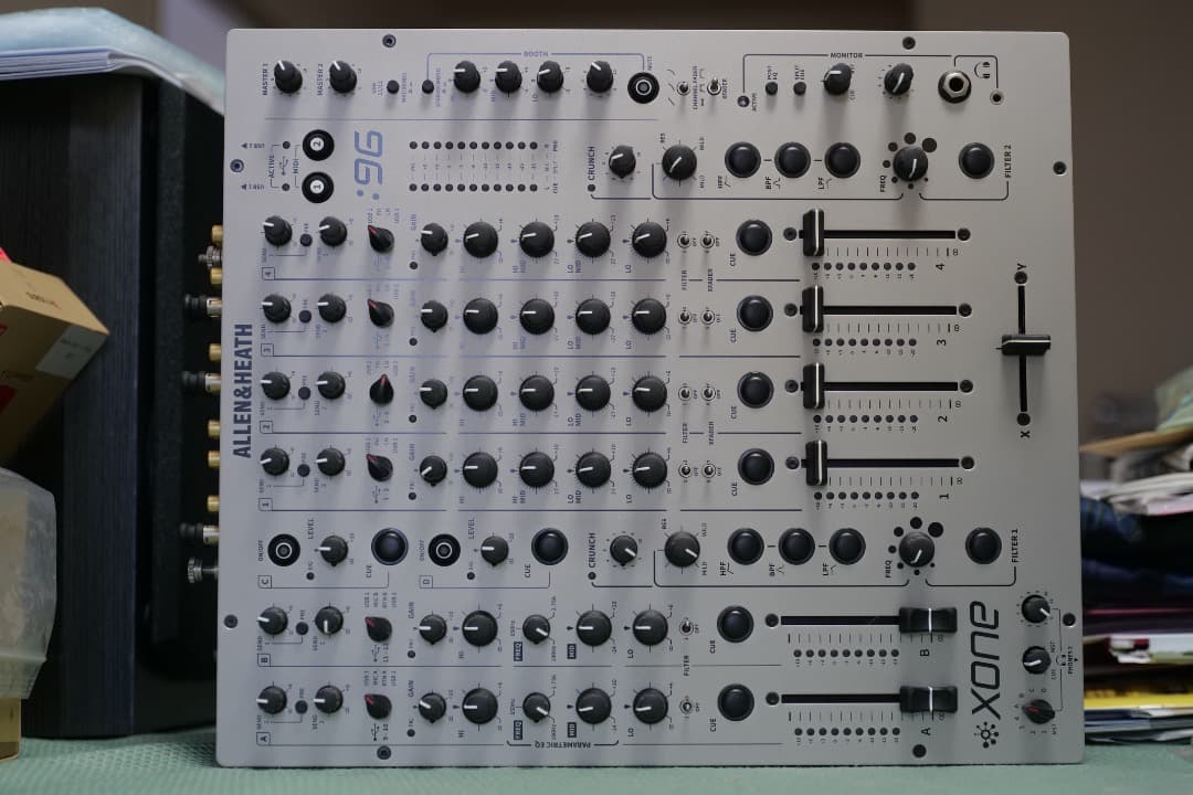 DJ機材 ALLEN &HEATH XONE:96 ALLEN&HEATHのDJミキサー、XONE:96のご紹介です。