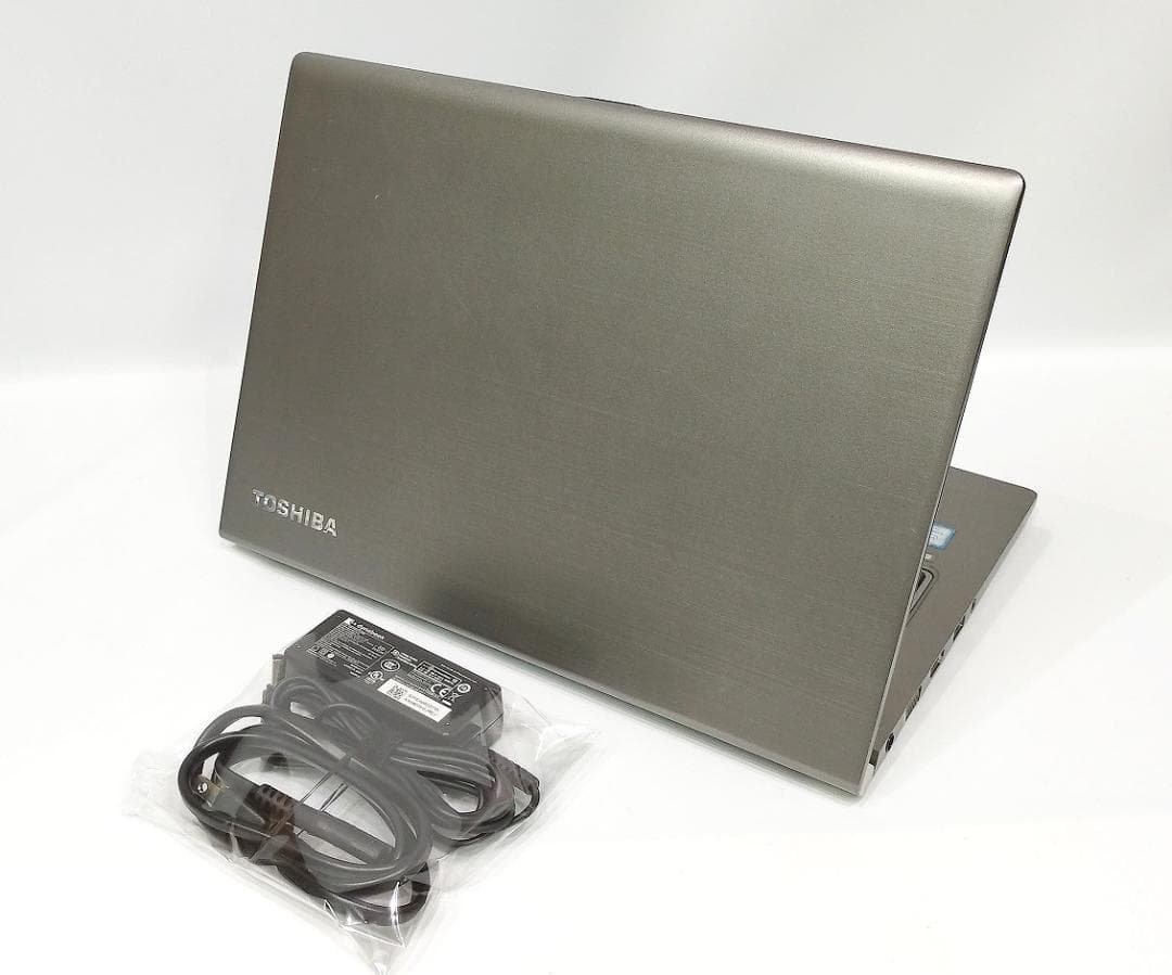 13.3FHD R63/D 6世代Core I5 8GB 256GB W11