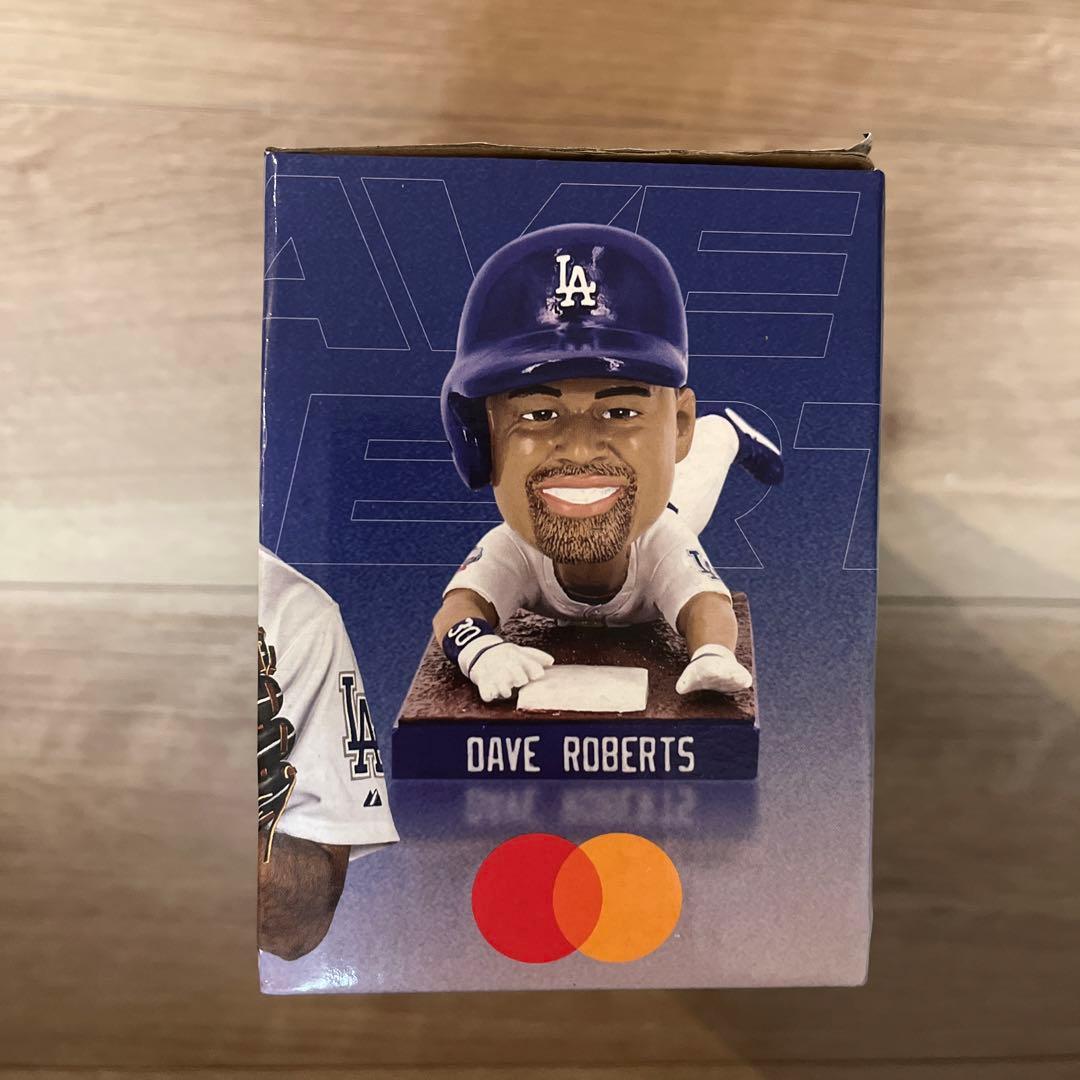 ドジャース 監督 デーブロバーツ バブルヘッド - メルカリ