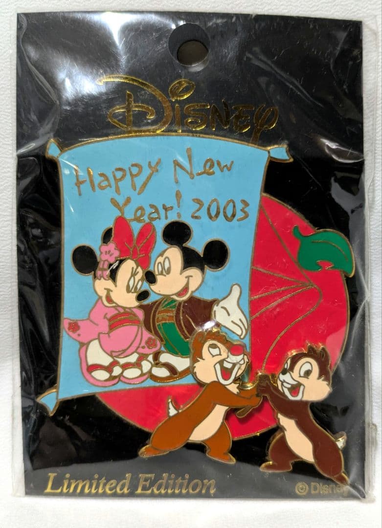 Disney 限定版 Happy New Year 2003 ピンバッジ - メルカリ
