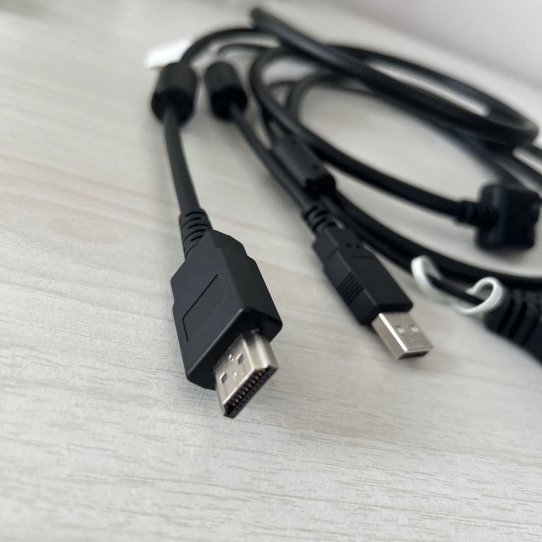 Wacom Cintiq 16専用 3 in 1 ケーブル ACK43912Z - メルカリ