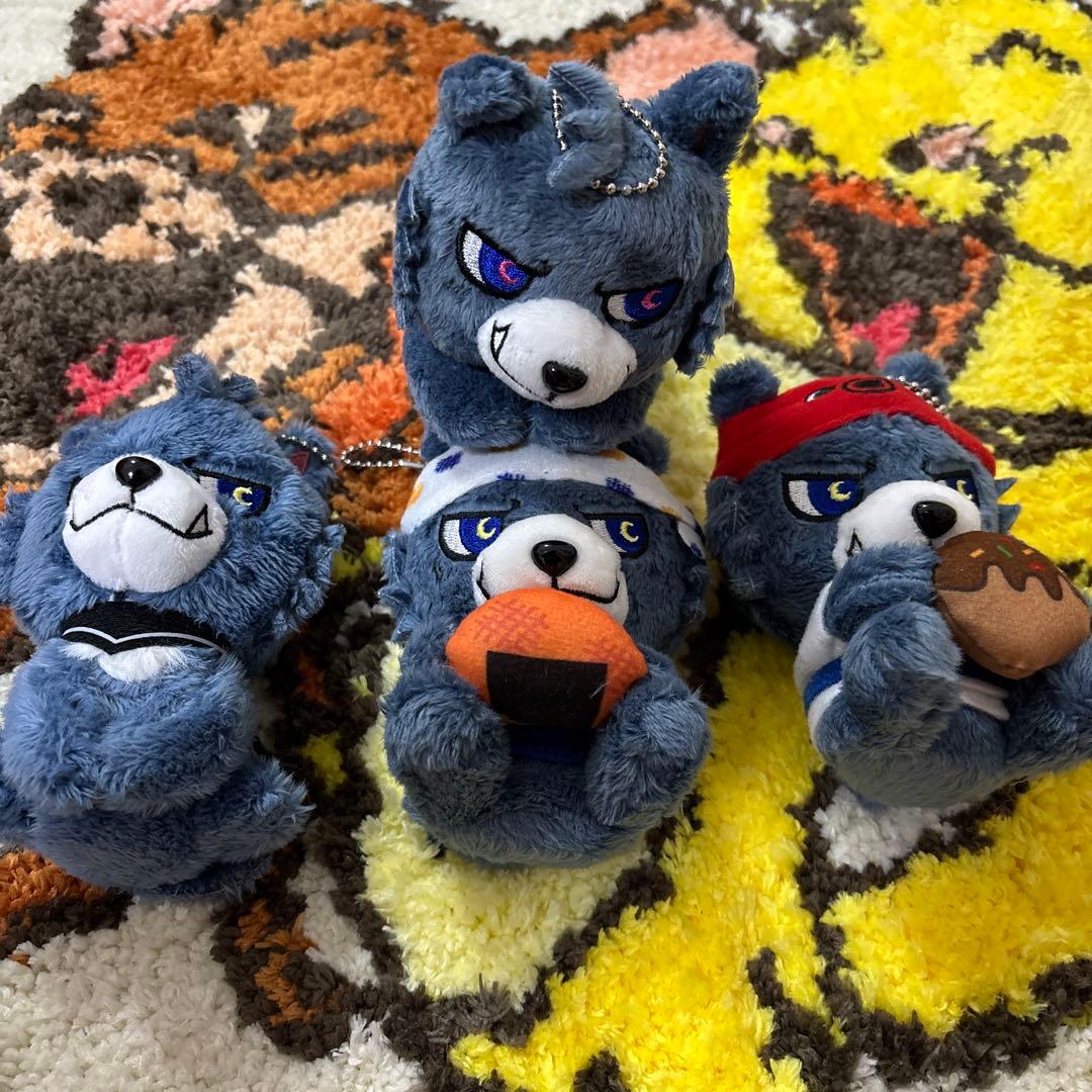 青い狼 ぬいぐるみキーホルダーセット - メルカリ