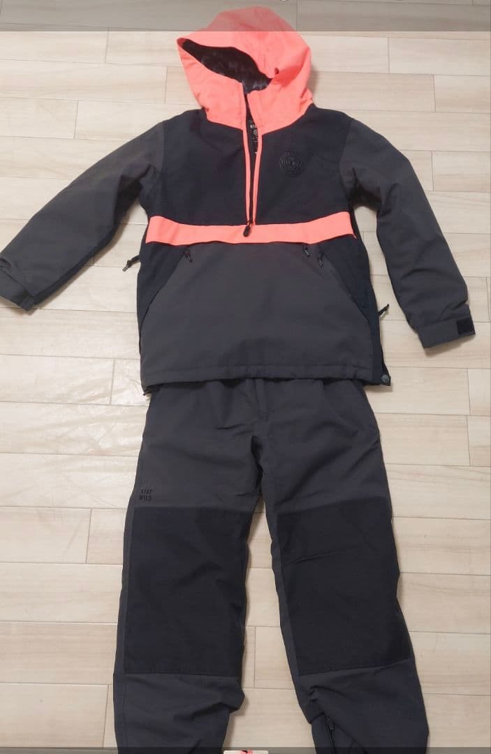 AIRBLASTER キッズ　スノーボードウェア上下セット Lサイズ 24-25 AIRBLASTER エアーブラスター キッズ ウェア Youth Trencher