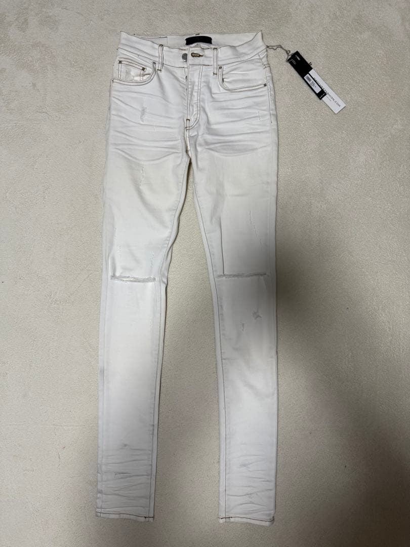 AMIRI ホワイト スキニーデニム 28 - メルカリ