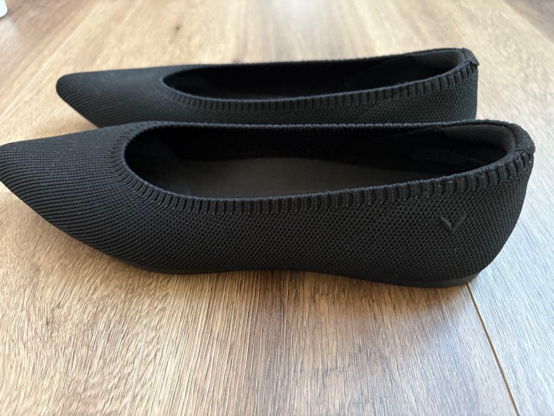 VIVAIA フラットシューズ　未使用　24.5cm