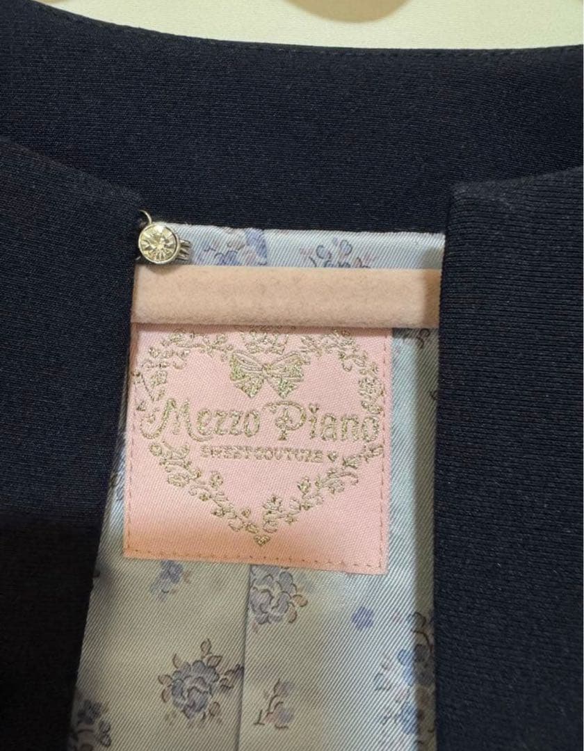 新品 メゾピアノ 裾スカラップジャケット 花 リボン フォーマル タグ付き