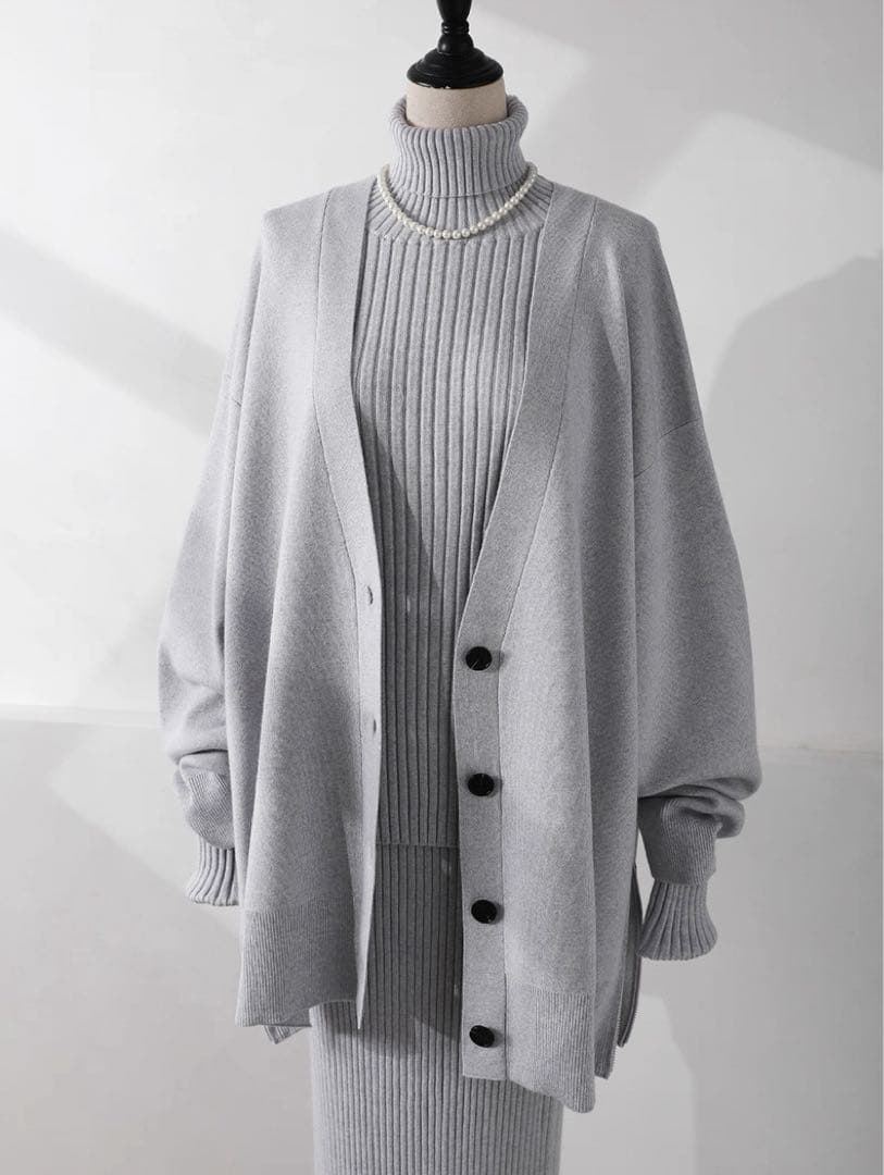 ルフィル LE PHIL ウールオーバーサイズカーディガン￼ - メルカリ