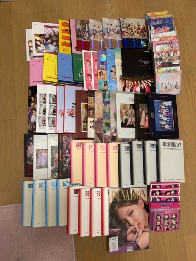 twice アルバム まとめ売り 72枚 大量 美品】TWICE 大量まとめ売り（CD・アルバム・フォトブック） - メルカリ