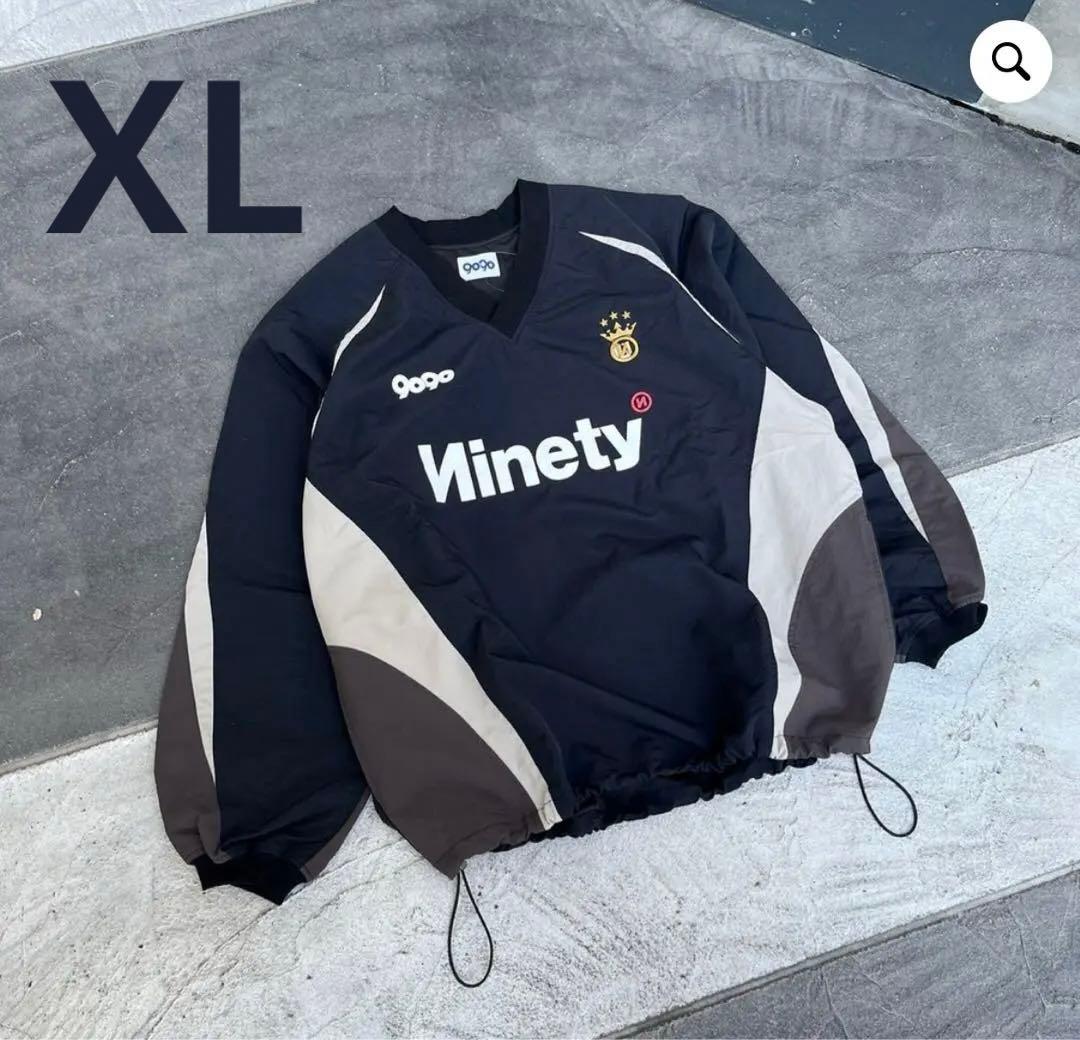 9090 ナイロンプルオーバー Lサイズ