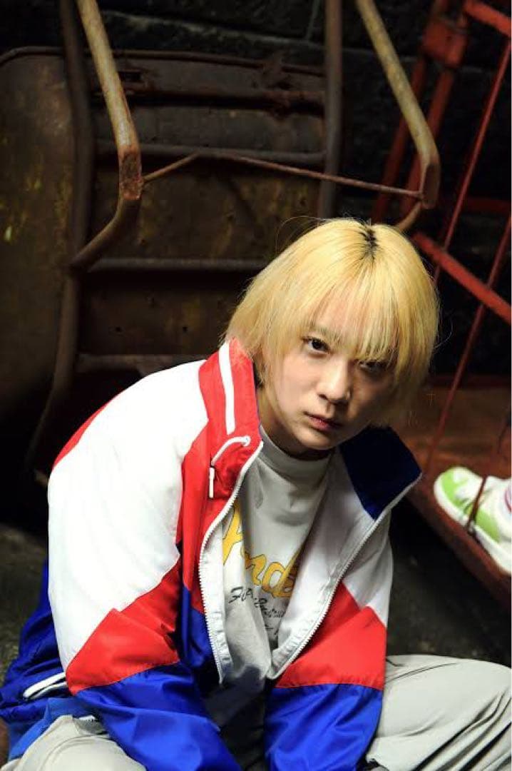 nike ナイロンジャケット ベイビーわるきゅーれ 伊澤彩織 まひろ M