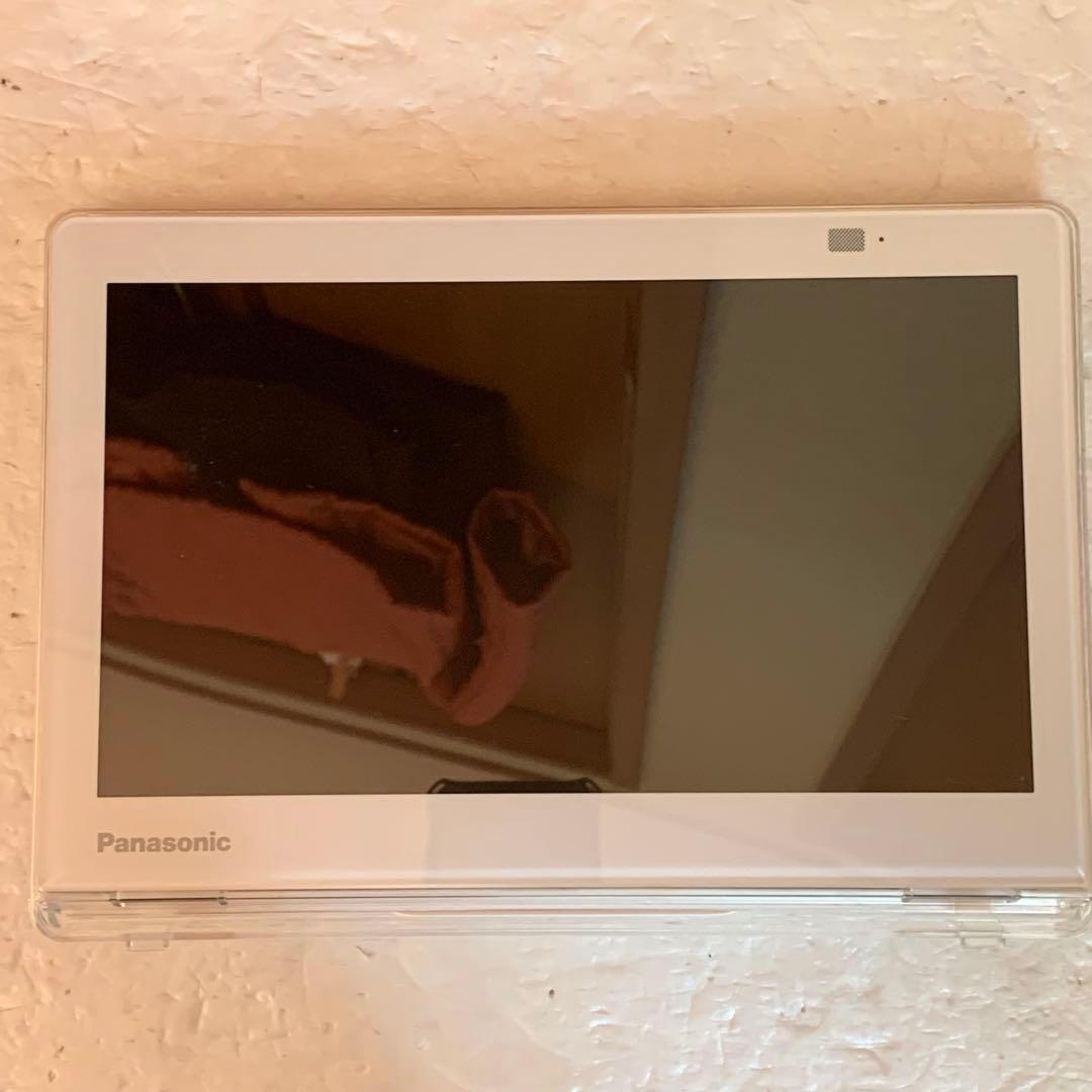 パナソニック Panasonic プライベートビエラ UN-10E8D Panasonic UN-10E8D パナソニック プライベート ビエラ BS