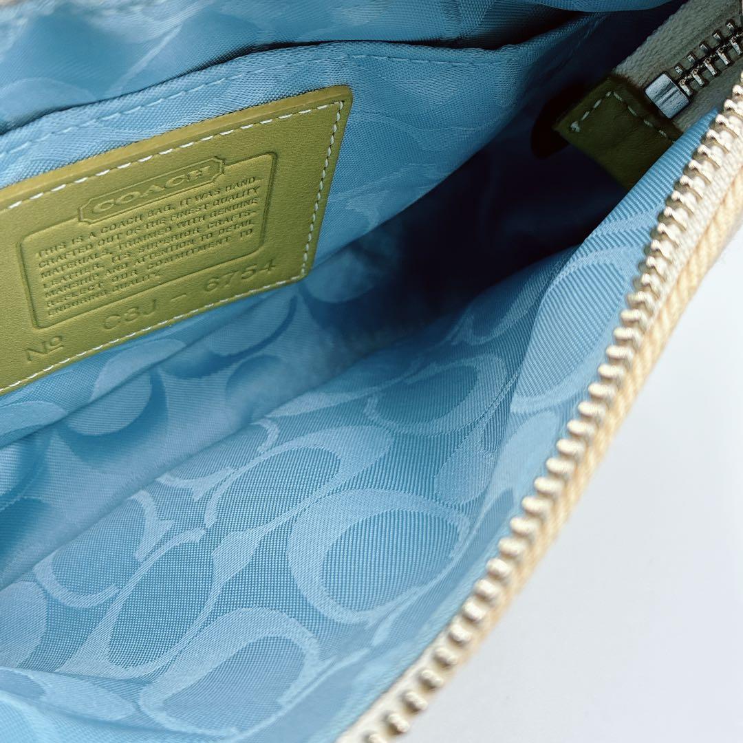 希少⭐️COACH コーチ アクセサリーポーチ 渋谷限定 フラワー