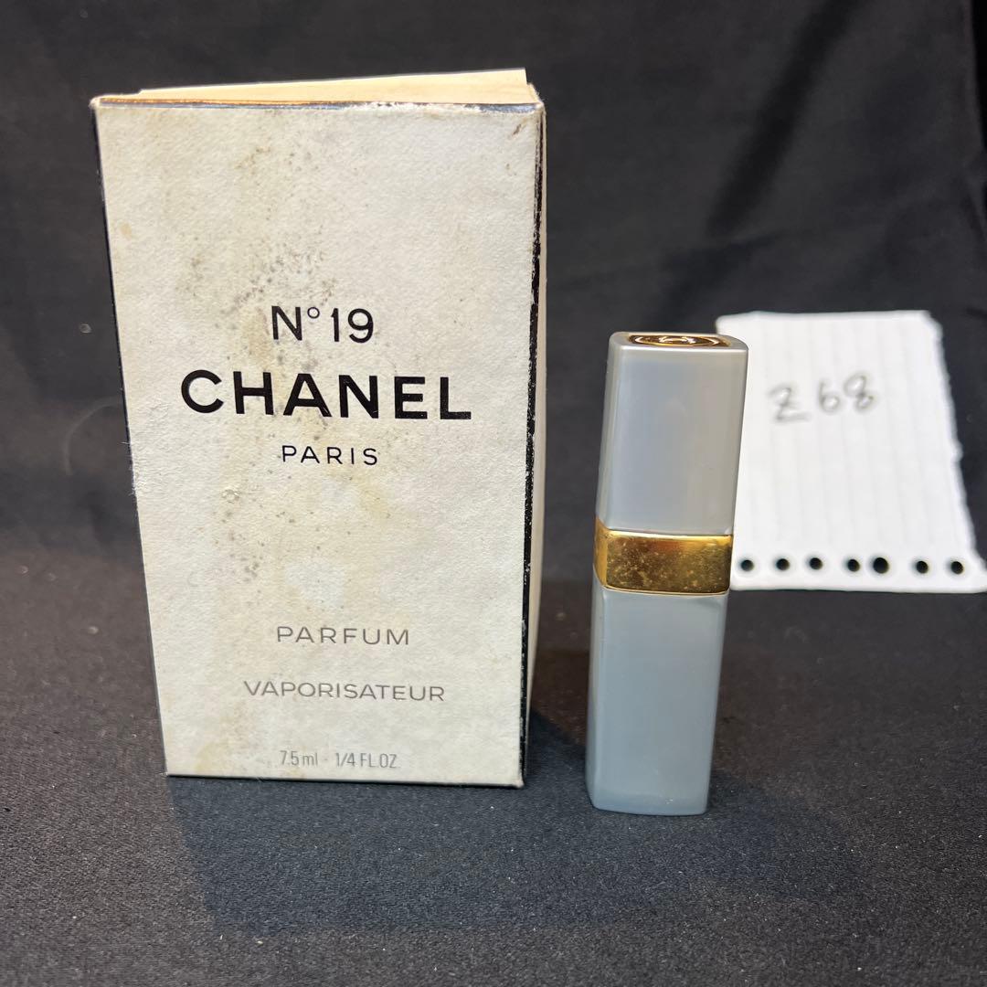 Z68］CHANEL N°19 パルファム 7.5ml - メルカリ