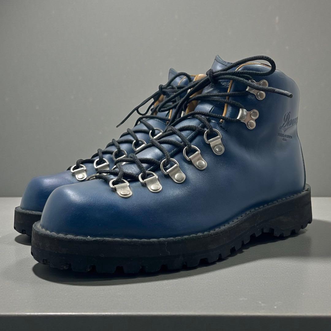 【レア】 ダナー マウンテンライト US8 ネイビー 300足限定 ブーツ 希少 レア】 ダナー マウンテンライト US8 ネイビー 300足限定 ブーツ 希少
